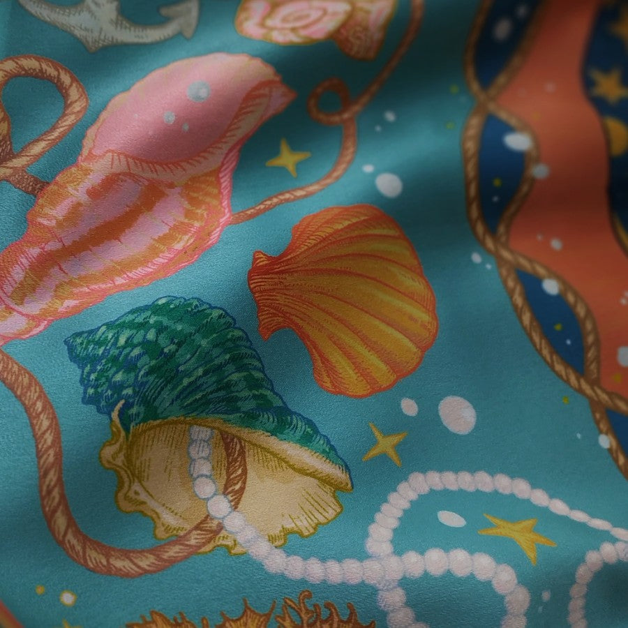 Sirené Illustrated Scarf